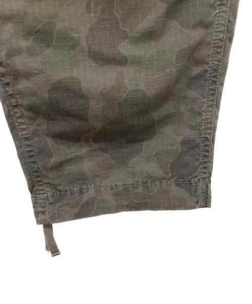 CarHartt（カーハート）CarHartt (カーハート) Camo DUCK CARGO PANT グレー×カーキ サイズ:30×32の古着・服飾アイテム