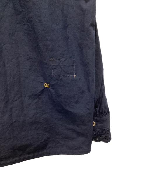 45R（フォーティファイブ・アール）45R (フォーティファイブ・アール) バチストのカットワークブラウス ネイビー サイズ:Freeの古着・服飾アイテム