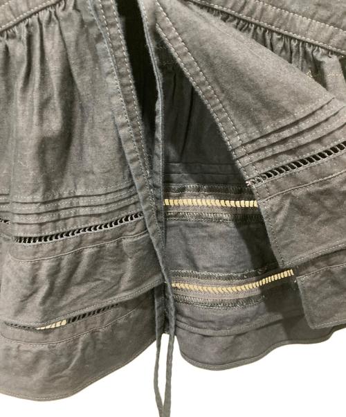 45R（フォーティファイブ・アール）45R (フォーティファイブ・アール) 薄バックサテンのティアードフリルキャミ ネイビー サイズ:Freeの古着・服飾アイテム