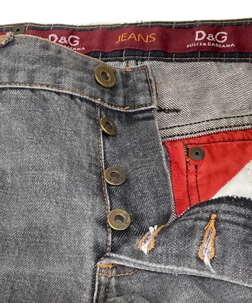 DOLCE & GABBANA（ドルチェ＆ガッバーナ）DOLCE & GABBANA (ドルチェ＆ガッバーナ) メタルプレート ストレート ブラックデニム グレー サイズ:W32の古着・服飾アイテム