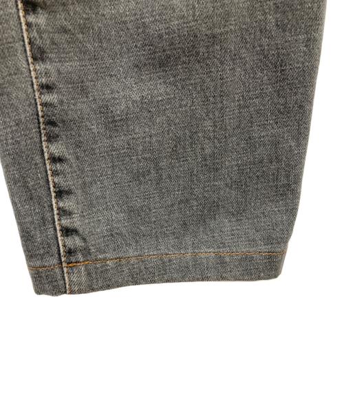 DOLCE & GABBANA（ドルチェ＆ガッバーナ）DOLCE & GABBANA (ドルチェ＆ガッバーナ) メタルプレート ストレート ブラックデニム グレー サイズ:W32の古着・服飾アイテム