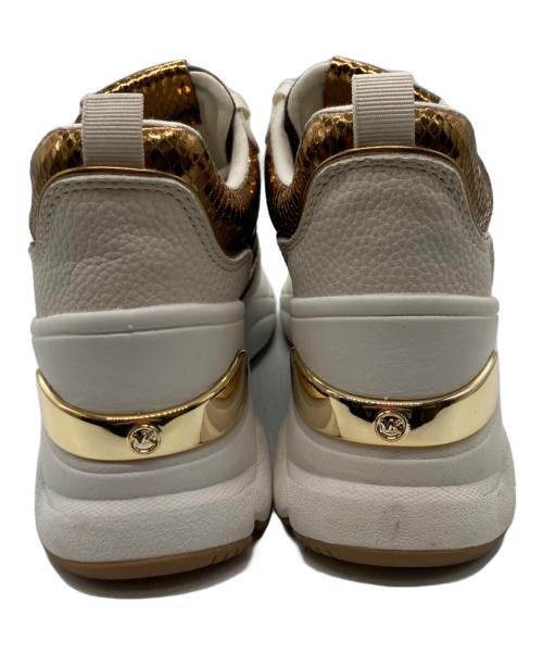 MICHAEL KORS（マイケル・コース）MICHAEL KORS (マイケル・コース) ローカットスニーカー ホワイト×ブラウン サイズ:5.5の古着・服飾アイテム