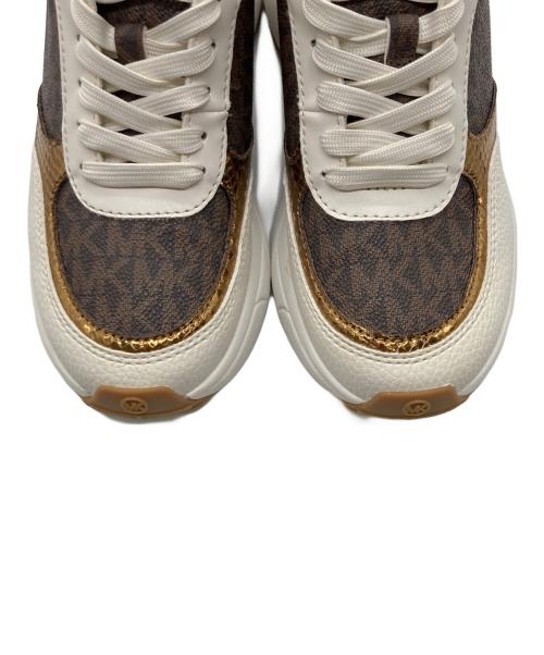 MICHAEL KORS（マイケル・コース）MICHAEL KORS (マイケル・コース) ローカットスニーカー ホワイト×ブラウン サイズ:5.5の古着・服飾アイテム