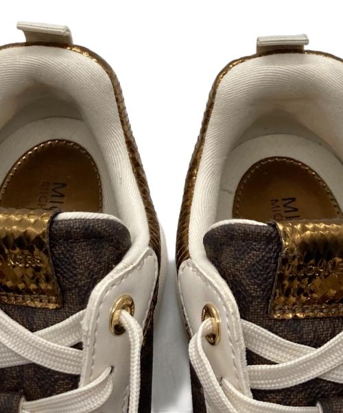 MICHAEL KORS（マイケル・コース）MICHAEL KORS (マイケル・コース) ローカットスニーカー ホワイト×ブラウン サイズ:5.5の古着・服飾アイテム