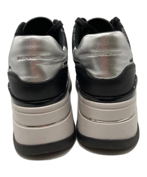 MICHAEL KORS（マイケル・コース）MICHAEL KORS (マイケル・コース) 厚底スニーカー ブラック サイズ:5.5の古着・服飾アイテム