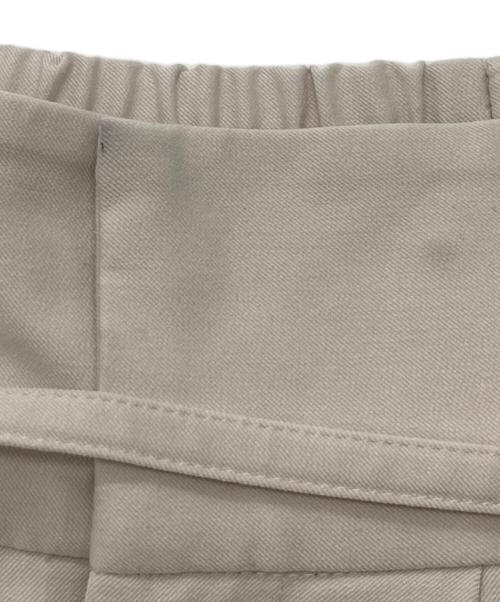 FRAY ID（フレイ アイディー）FRAY ID (フレイ アイディー) ハイウエストべルトデザインワイドパンツ アイボリー サイズ:1の古着・服飾アイテム