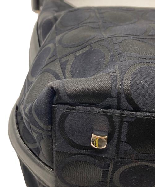 Salvatore Ferragamo（サルヴァトーレ フェラガモ）Salvatore Ferragamo (サルヴァトーレ フェラガモ) ガンチーニ柄ナイロンワンショルダーバッグ ブラックの古着・服飾アイテム