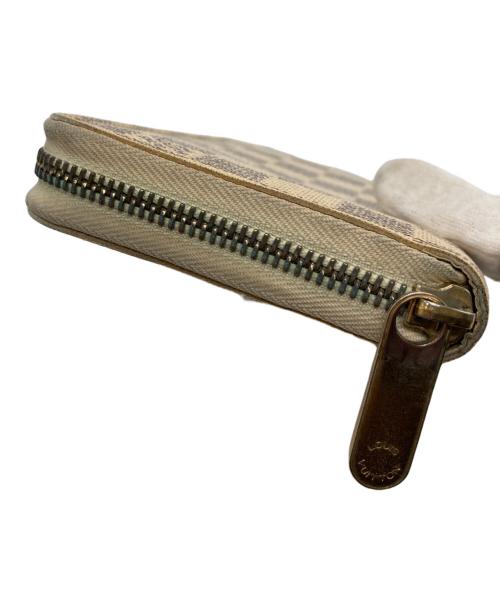 LOUIS VUITTON（ルイ ヴィトン）LOUIS VUITTON (ルイ ヴィトン) ダミエ・アズール ジッピー ウォレット / ラウンドファスナー財布 ホワイトの古着・服飾アイテム