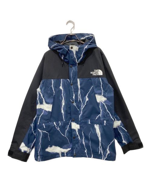 THE NORTH FACE（ザ ノース フェイス）THE NORTH FACE (ザ ノース フェイス) NOVELTY MOUNTAIN LIGHT JACKET ブラック×ネイビー サイズ:Lの古着・服飾アイテム