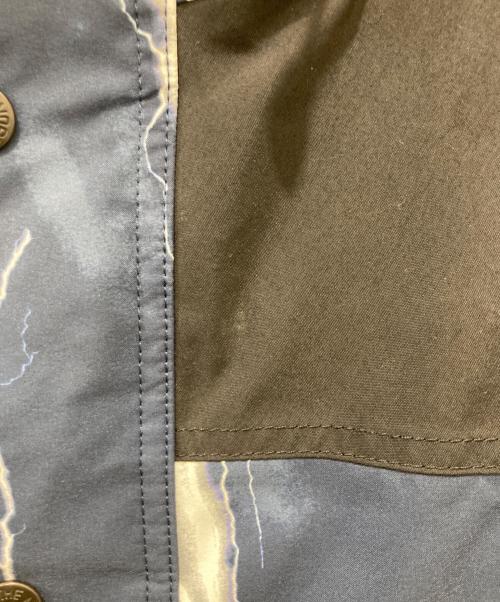 THE NORTH FACE（ザ ノース フェイス）THE NORTH FACE (ザ ノース フェイス) NOVELTY MOUNTAIN LIGHT JACKET ブラック×ネイビー サイズ:Lの古着・服飾アイテム