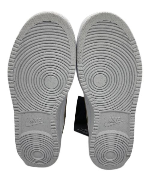 NIKE（ナイキ）NIKE (ナイキ) コート ビジョン LO NN ホワイト×ベージュ サイズ:26.5cmの古着・服飾アイテム