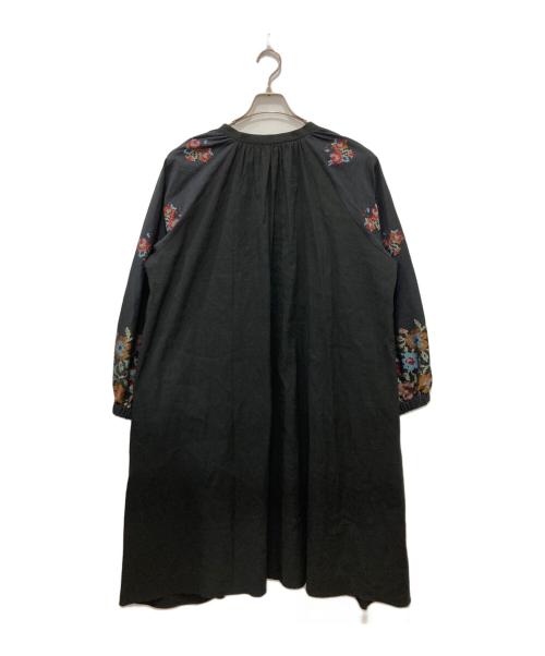 BEARDSLEY（ビアズリー）BEARDSLEY (ビアズリー) 袖ジャガードワンピース ブラック サイズ:FREEの古着・服飾アイテム
