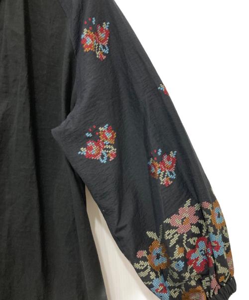 BEARDSLEY（ビアズリー）BEARDSLEY (ビアズリー) 袖ジャガードワンピース ブラック サイズ:FREEの古着・服飾アイテム