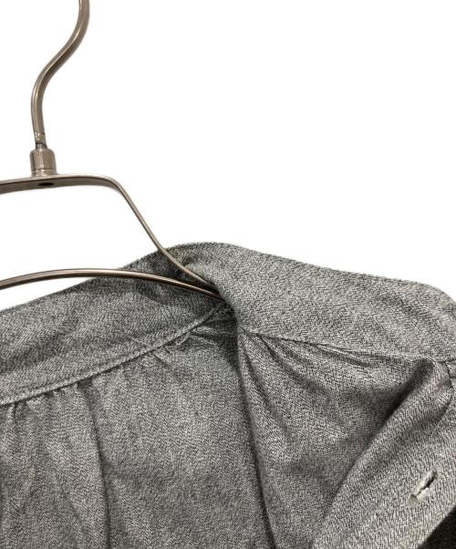 Porter Classic（ポータークラシック）Porter Classic (ポータークラシック) STAND COLLAR LONG SMOCK SHIRT / スタンドカラーロングスモックシャツ グレー サイズ:1の古着・服飾アイテム