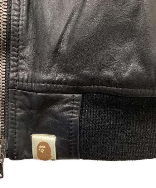 A BATHING APE（ア ベイシング エイプ）A BATHING APE (ア ベイシング エイプ) フーデッドカウレザージャケット/スノボジャケット ブラック サイズ:Mの古着・服飾アイテム