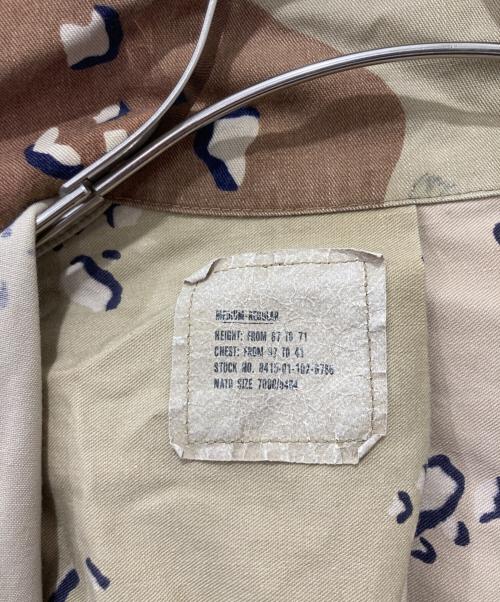 US ARMY（ユーエスアーミー）US ARMY (ユーエスアーミー) 90’sミリタリージャケット ブラウン×ベージュ サイズ:SIZE M-REGUKARの古着・服飾アイテム