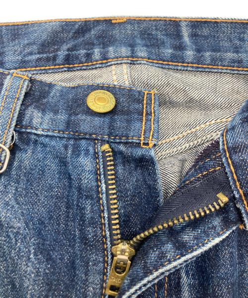 Levi's Fenom（リーバイス・フェノム）Levi's Fenom (リーバイス・フェノム) FRAGMENT DESIGN (フラグメントデザイン) スタッズデニムパンツ インディゴ サイズ:32の古着・服飾アイテム