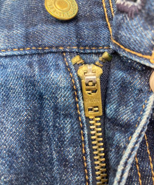 Levi's Fenom（リーバイス・フェノム）Levi's Fenom (リーバイス・フェノム) FRAGMENT DESIGN (フラグメントデザイン) スタッズデニムパンツ インディゴ サイズ:32の古着・服飾アイテム