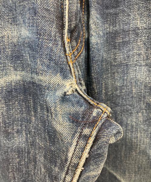 Levi's Fenom（リーバイス・フェノム）Levi's Fenom (リーバイス・フェノム) FRAGMENT DESIGN (フラグメントデザイン) スタッズデニムパンツ インディゴ サイズ:32の古着・服飾アイテム