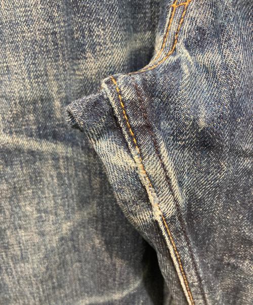Levi's Fenom（リーバイス・フェノム）Levi's Fenom (リーバイス・フェノム) FRAGMENT DESIGN (フラグメントデザイン) スタッズデニムパンツ インディゴ サイズ:32の古着・服飾アイテム