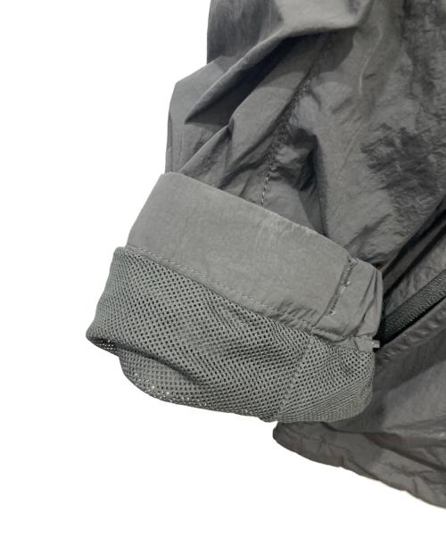 DAIWA PIER39（ダイワ ピア39）DAIWA PIER39 (ダイワ ピア39) Tech Windbreaker Jacket / ウィンドブレーカージャケット グレー サイズ:XLの古着・服飾アイテム