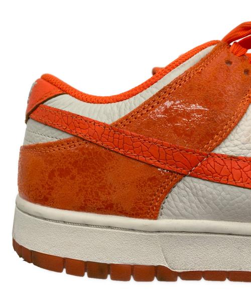 NIKE（ナイキ）NIKE (ナイキ) NIKE WMNS DUNK LOW LIGHT BONE/SAFETY ORANGE-LASER ORANGE 23FA-I オレンジ サイズ:US 9.5の古着・服飾アイテム