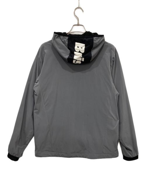 F.C.R.B.（エフシーレアルブリストル）F.C.R.B. (エフシーレアルブリストル) LYCRA HOODED BLOUSON グレー サイズ:Lの古着・服飾アイテム