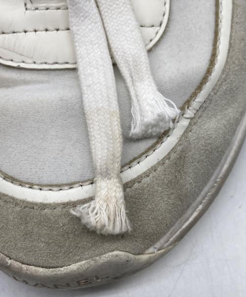 CHANEL（シャネル）CHANEL (シャネル) ココマークスニーカー ホワイト サイズ:42の古着・服飾アイテム