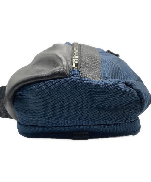 TUMI（トゥミ）TUMI (トゥミ) ALPHA BRAVO Smith Sling ネイビー×ブラックの古着・服飾アイテム