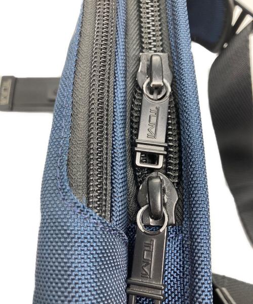 TUMI（トゥミ）TUMI (トゥミ) ALPHA BRAVO Smith Sling ネイビー×ブラックの古着・服飾アイテム