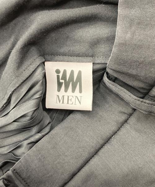 ISSEY MIYAKE  IM MEN（イッセイミヤケ アイム メン）ISSEY MIYAKE  IM MEN (イッセイミヤケ アイム メン) AIR PLEATS ブラック サイズ:2の古着・服飾アイテム