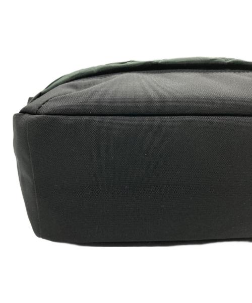 master-piece（マスターピース）master-piece (マスターピース) REBIRTH PROJECT (リバースプロジェクト) Folder ショルダーバッグ ブラック×グリーンの古着・服飾アイテム