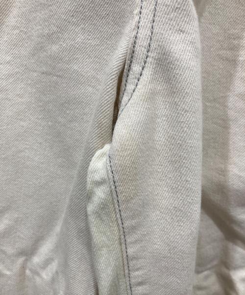 Knuth Marf（クヌースマーフ）Knuth Marf (クヌースマーフ) 再構築デニムパンツ アイボリー サイズ:Sの古着・服飾アイテム