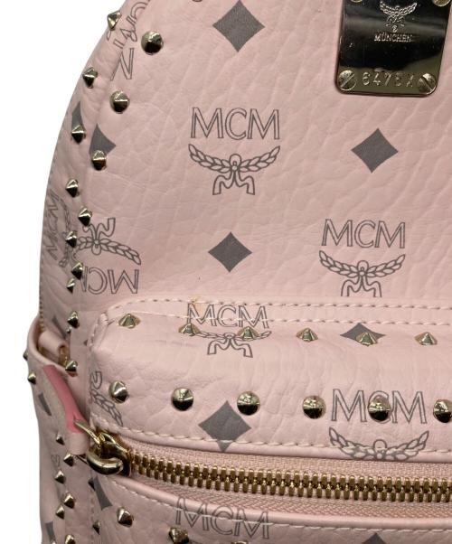 MCM（エムシーエム）MCM (エムシーエム) ヴィセトス・バックパック スタッズリュック パウダーピンクの古着・服飾アイテム