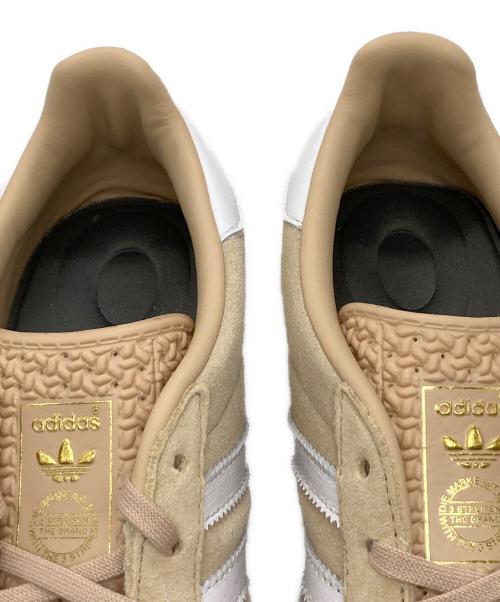 adidas（アディダス）adidas (アディダス) GAZELLE INDOOR/ガゼル インドア ベージュ サイズ:23.5の古着・服飾アイテム