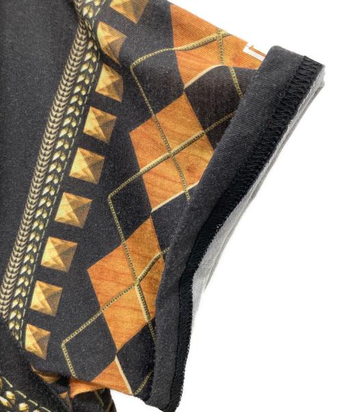 GIVENCHY（ジバンシィ）GIVENCHY (ジバンシィ) 総柄半袖カットソー ブラック サイズ:XXSの古着・服飾アイテム