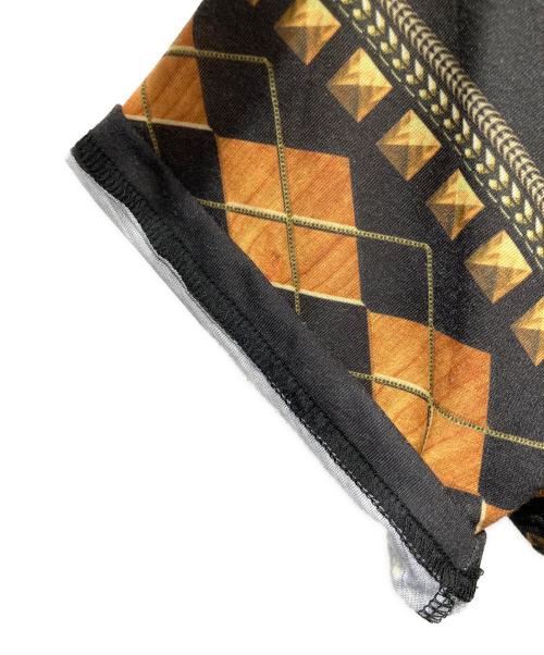 GIVENCHY（ジバンシィ）GIVENCHY (ジバンシィ) 総柄半袖カットソー ブラック サイズ:XXSの古着・服飾アイテム