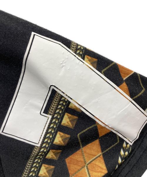 GIVENCHY（ジバンシィ）GIVENCHY (ジバンシィ) 総柄半袖カットソー ブラック サイズ:XXSの古着・服飾アイテム