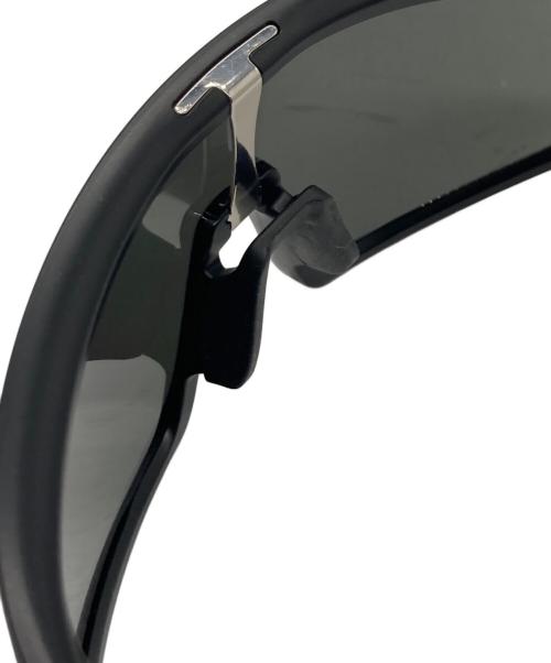 OAKLEY（オークリー）OAKLEY (オークリー) RSLV ブラックの古着・服飾アイテム