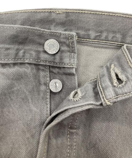 LEVI'S（リーバイス）LEVI'S (リーバイス) 501デニムパンツ グレー サイズ:42の古着・服飾アイテム