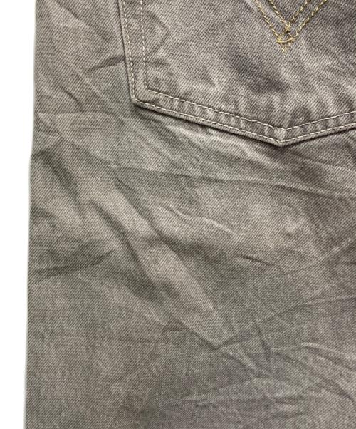 LEVI'S（リーバイス）LEVI'S (リーバイス) 501デニムパンツ グレー サイズ:42の古着・服飾アイテム