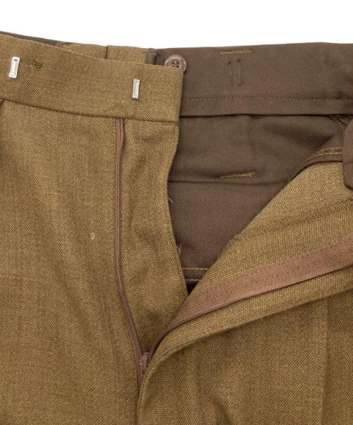 BRITISH MILITARY（ブリティッシュミリタリー）BRITISH MILITARY (ブリティッシュミリタリー) Barrack Dress Trousers ブラウン サイズ: 76/72/88の古着・服飾アイテム