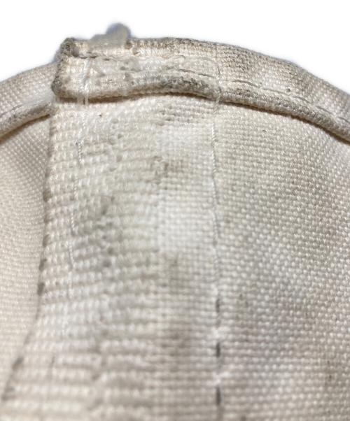 L.L.Bean（エルエルビーン）L.L.Bean (エルエルビーン) BOAT&TOTE / レザーハンドルトートバッグ アイボリー×ネイビーの古着・服飾アイテム