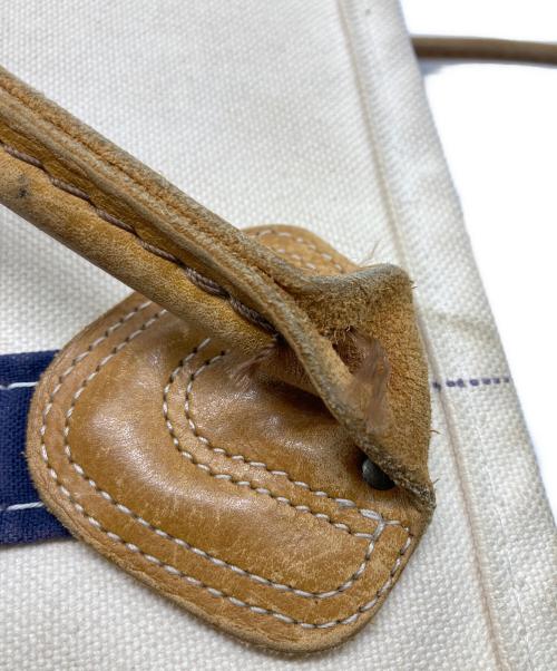 L.L.Bean（エルエルビーン）L.L.Bean (エルエルビーン) BOAT&TOTE / レザーハンドルトートバッグ アイボリー×ネイビーの古着・服飾アイテム