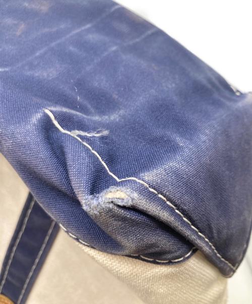 L.L.Bean（エルエルビーン）L.L.Bean (エルエルビーン) BOAT&TOTE / レザーハンドルトートバッグ アイボリー×ネイビーの古着・服飾アイテム