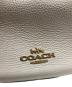 中古・古着 COACH (コーチ) アリアショルダーバッグ ホワイト：14000円