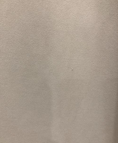 F.C.R.B.（エフシーレアルブリストル）F.C.R.B. (エフシーレアルブリストル) GAME SHIRT ベージュ サイズ:Mの古着・服飾アイテム