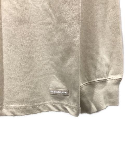 F.C.R.B.（エフシーレアルブリストル）F.C.R.B. (エフシーレアルブリストル) BIG LOGO L/S BAGGY TEE ベージュ サイズ:Sの古着・服飾アイテム