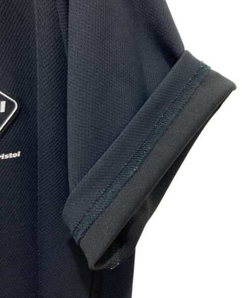 F.C.R.B.（エフシーレアルブリストル）F.C.R.B. (エフシーレアルブリストル) TRAINING S/S TOP ブラック サイズ:Sの古着・服飾アイテム