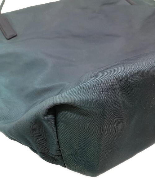 PRADA（プラダ）PRADA (プラダ) ナイロントートバッグ グリーンの古着・服飾アイテム